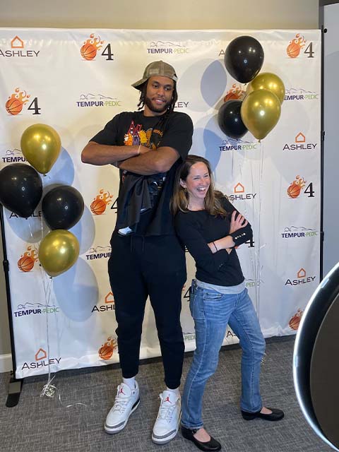 brands-ashleyFurniture